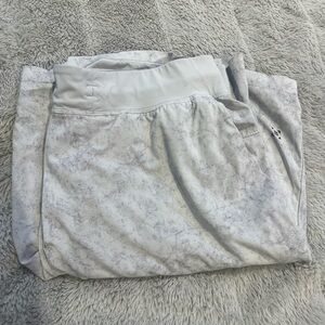 Lulu lemon shorts XL